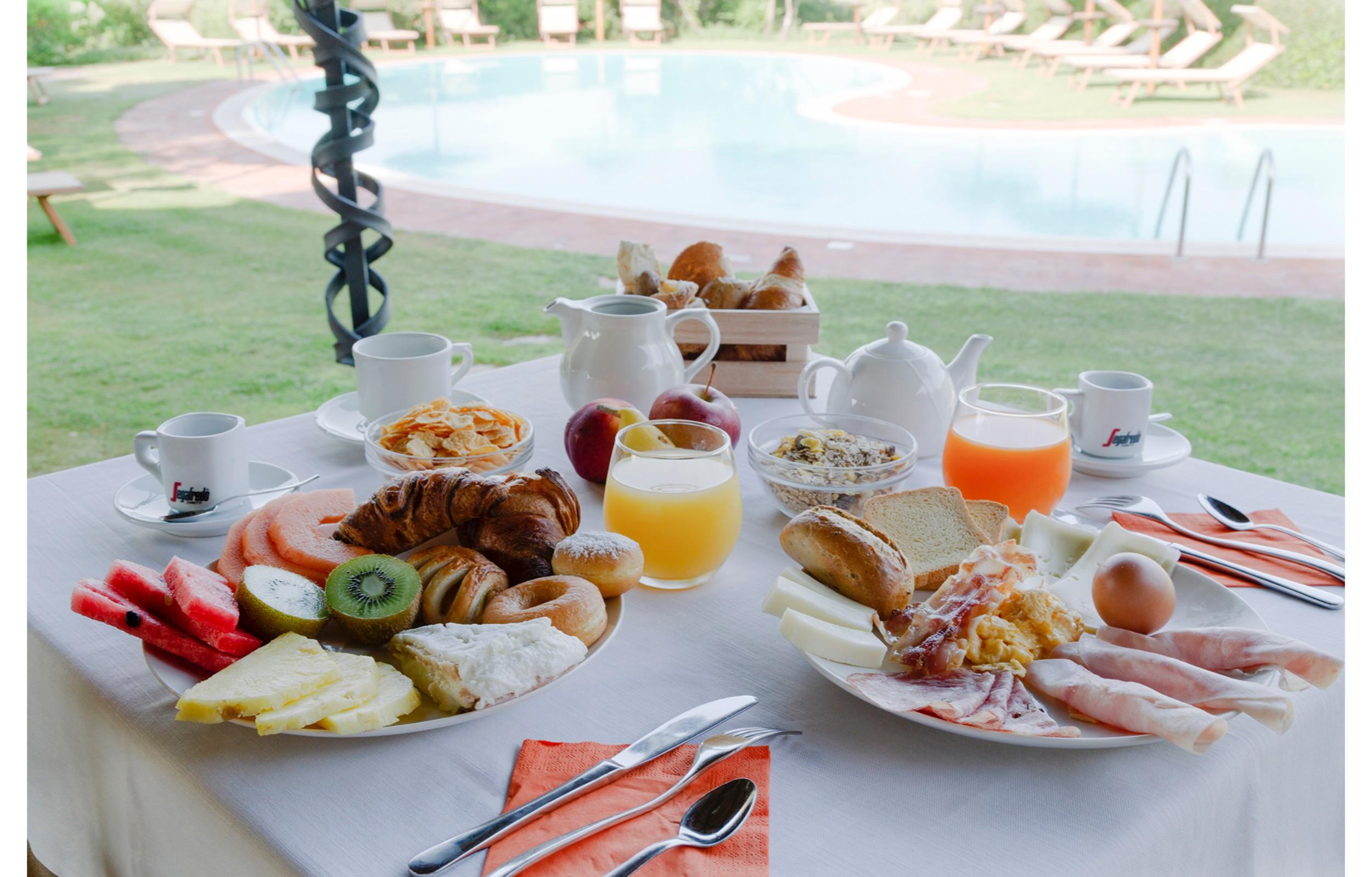 Hotel Aldiola Country Resort サンタントーニオ・ディ・ガッルーラ エクステリア 写真
